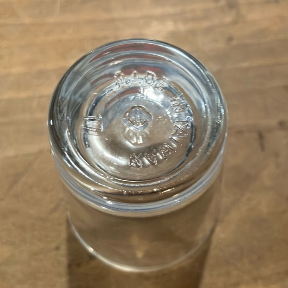 Collectible Saint John New Brunswick crab lighthouse Canada Shot Glass - Picture 4 of 4